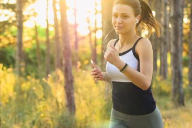 Chica corriendo