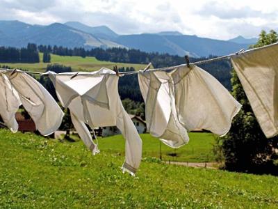 Cómo quitar las manchas de hierba y barro