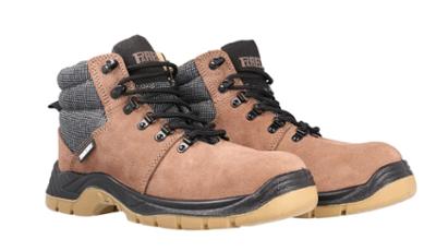 A pair of boots from the new Terra collection from Paredes Seguridad