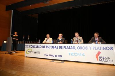Mesa Presidencial  Ategrus Premios Escobas