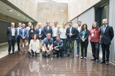 FotoFamiliaInauguracionForoCiudadesMedellin19