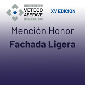 Mención de Honor Fachada Ligera